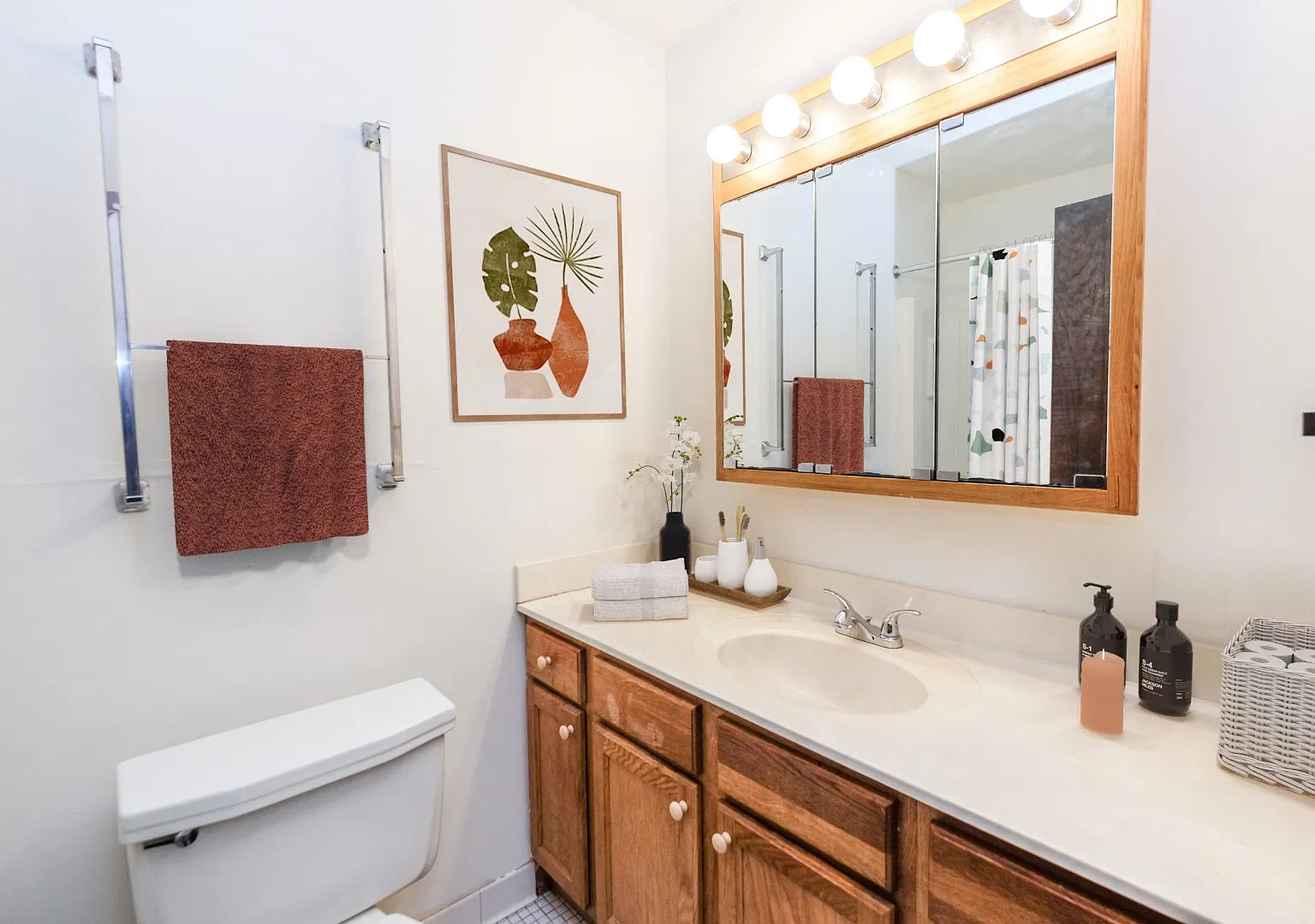 Mansard Apartments — Photo 4