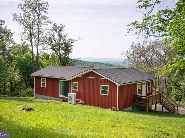 1386 Khyber Pass Rd, Linden, VA 22642