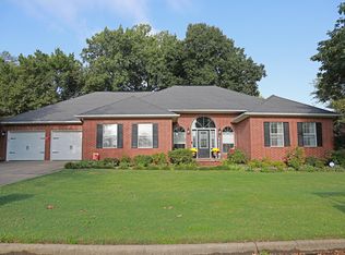 540 S Durant Ave, Russellville, AR 72801