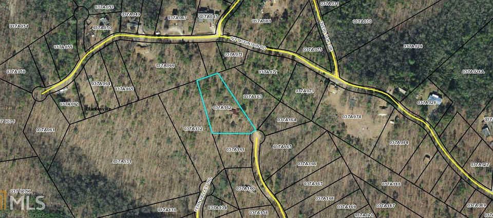 2nd image of 423 Mountain Crest Dr