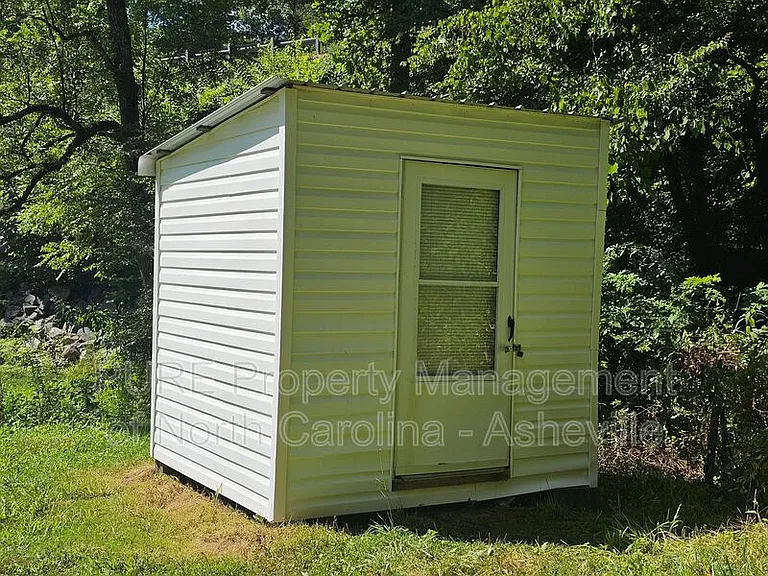 3875 Old Fort Sugar Hill Rd #3875 — Photo 3