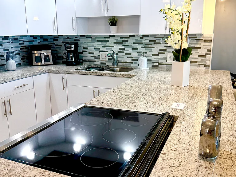 100 Bayview Dr #1809 — Photo 4