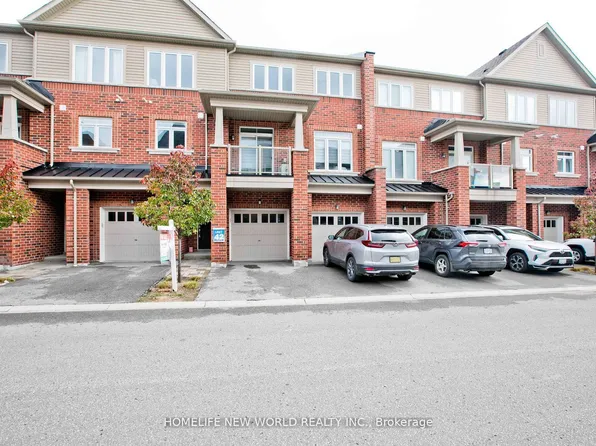 2407 Nantucket Chase, Pickering, ON L1X 0E5