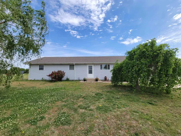 13751 N A St, Wellington, KS 67152