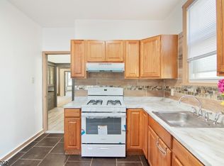 164 Springdale Ave APT 2, East Orange, NJ 07017