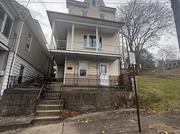 438 W Mulberry St, Shamokin, PA 17872