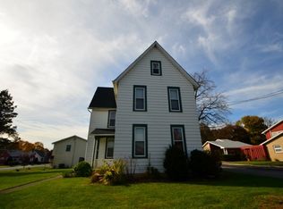 1008 3rd St, Whitehall, PA 18052