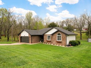 1303 S 11th Ave, Ozark, MO 65721