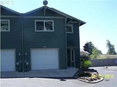 815 Old County Rd Unit 15 photo 1