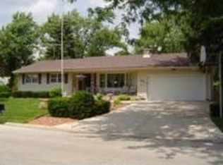 1323 Sundown Dr, Aurora, IL 60506