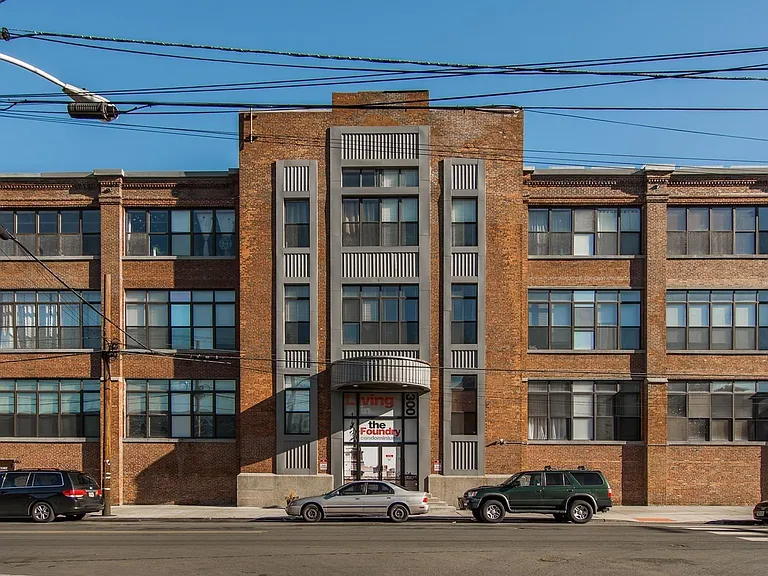 300 Communipaw Ave #106 — Photo 18