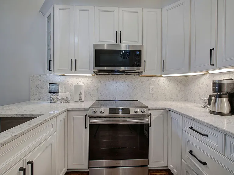 1 E 3rd Ave #313 — Photo 8