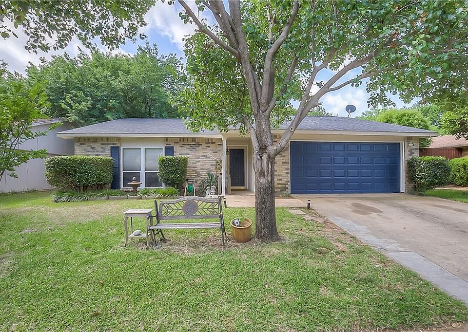 1st image of 4002 Brookmoor Dr