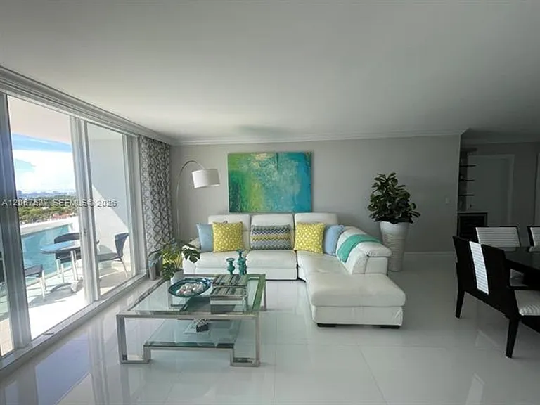 5001 Collins Avenue Cu #14A — Photo 6