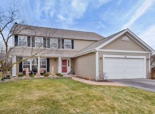 50 Brookshire Ct, Aurora, IL