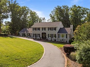 1025 Neely Dr, Asheboro, NC 27205