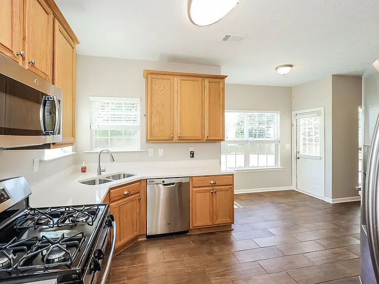 44 Palladio Way — Photo 8