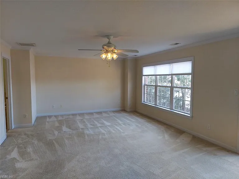 2122 Soundings Crescent Ct — Photo 17