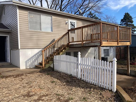 3rd image of 2160 Bienville Dr