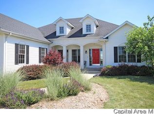 4810 Mansion Rd, Chatham, IL 62629