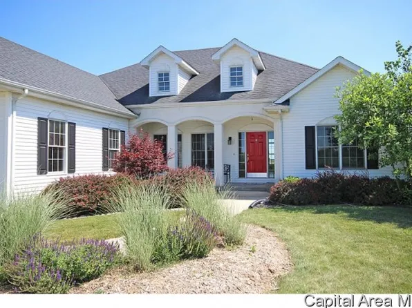 4810 Mansion Rd, Chatham, IL 62629