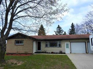 1109 Garfield St, Niagara, WI 54151