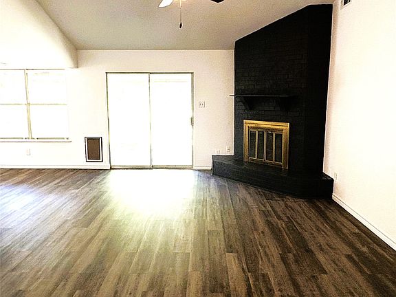 3rd image of 7060 Jay Ln