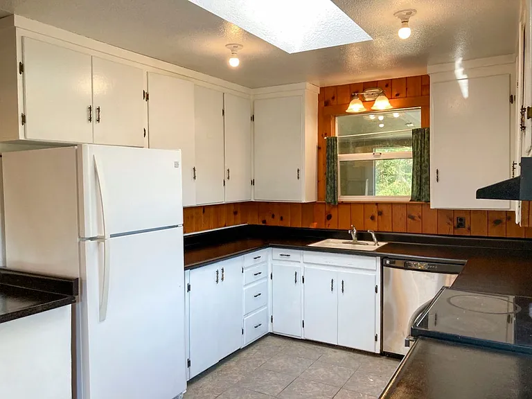 193 Dana Ln — Photo 14