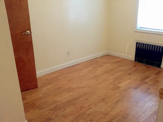 Rented by Lang Realty LLC | media 23