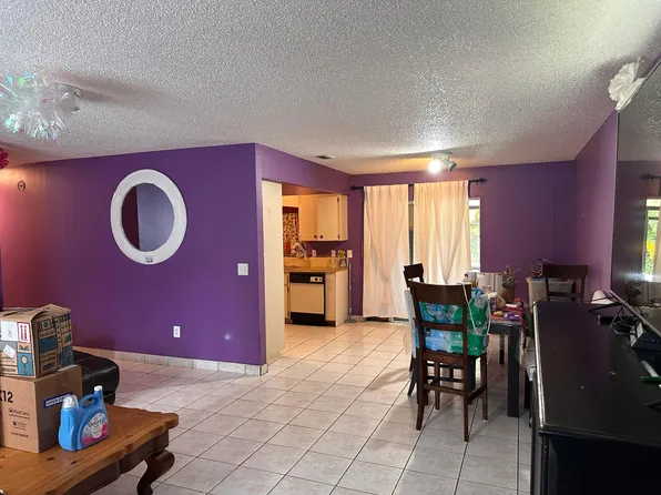 4414 47th Avenue S, Lake Worth, FL 33463