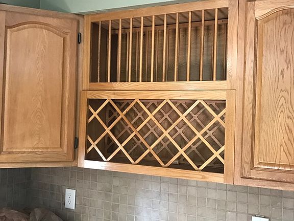 Kitchen Cabinets_06062019