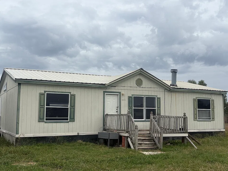 7367 Sterling Dr