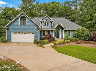 350 Majestic Shores Rd, Hartwell, GA 30643