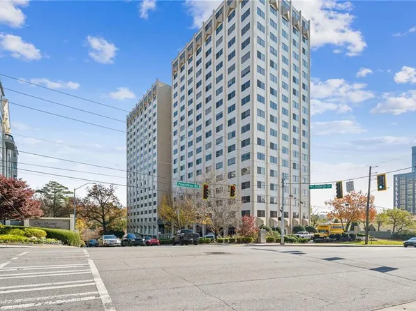 2479 Peachtree Rd NE, Atlanta, GA