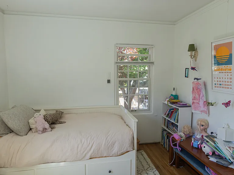 1278 Phillips Ln — Photo 47