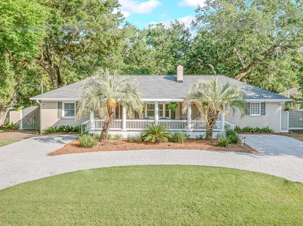 933 S Shem Dr, Mount Pleasant, SC 29464