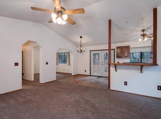 6185 Bucktail Ln, Pollock Pines, CA 95726