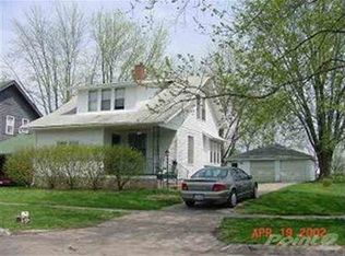 508 S 3rd Ave, Washington, IA 52353