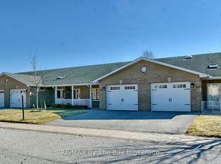 142 Meadow Ln, Wasaga Beach, ON