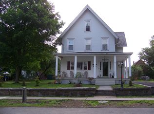 23 Lake Ave, Hillburn, NY 10931