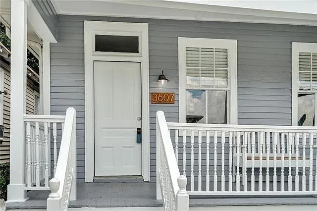 2 bed, 1.0 bath, 1100 sqft, $1,550 — Photo 2