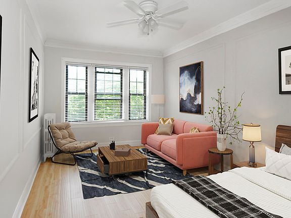 5th image of 1049 W Oakdale Ave APT 101