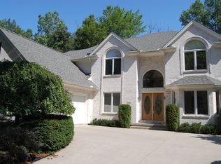 7304 Kings Park Rd, Toledo, OH 43617