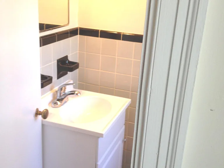 1639 Adelia Pl NE — Photo 27