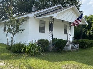 237 S Lee St, Leesville, SC 29070