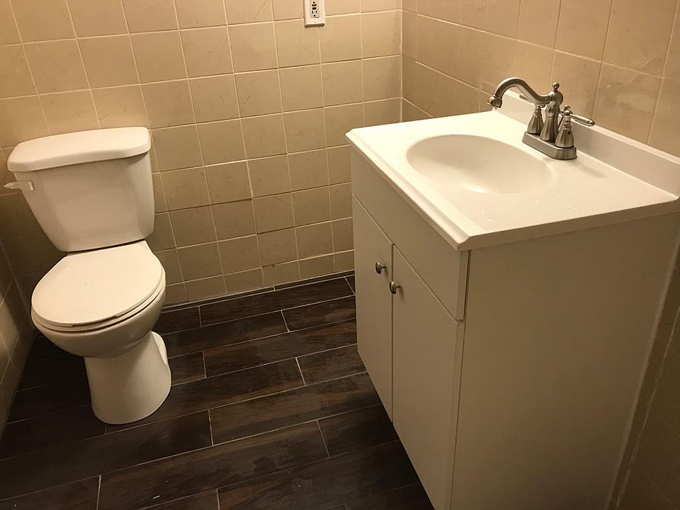 1st image of 7534 Roosevelt Blvd #1