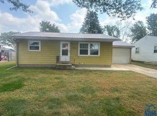 1002 Rock Island Ave, Cherokee, IA 51012