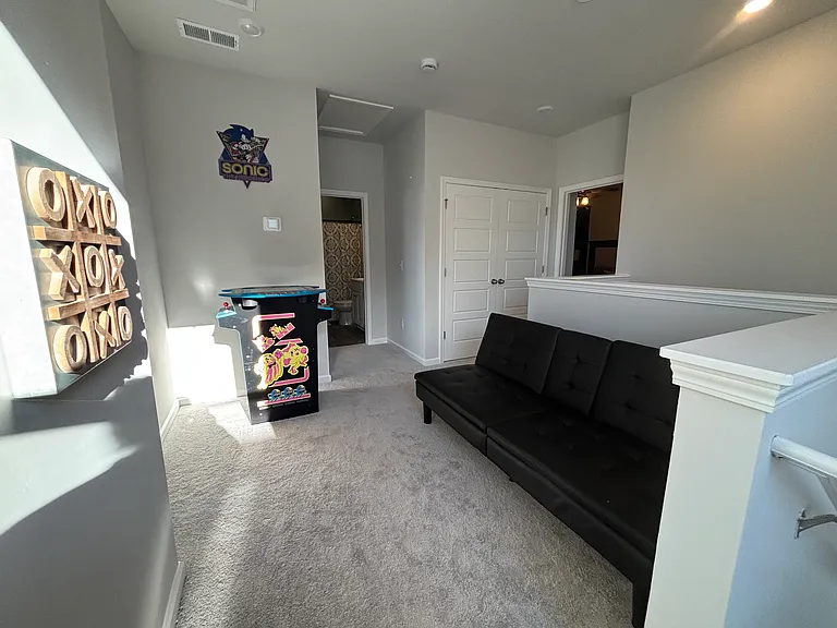 Cypress Ln — Photo 8