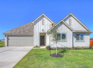 160 Davis Mountain Cv, Lockhart, TX 78644