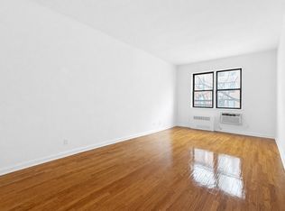 404 E 75th St #2B, New York, NY 10021